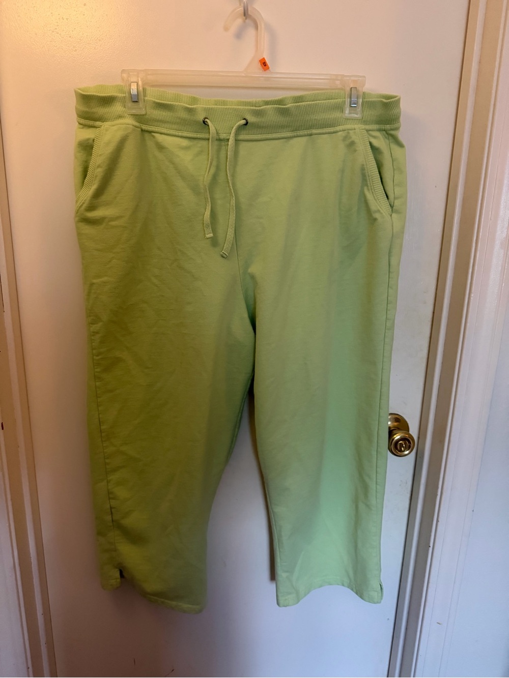 Hanes Light Green Drawstring Sweatpants
